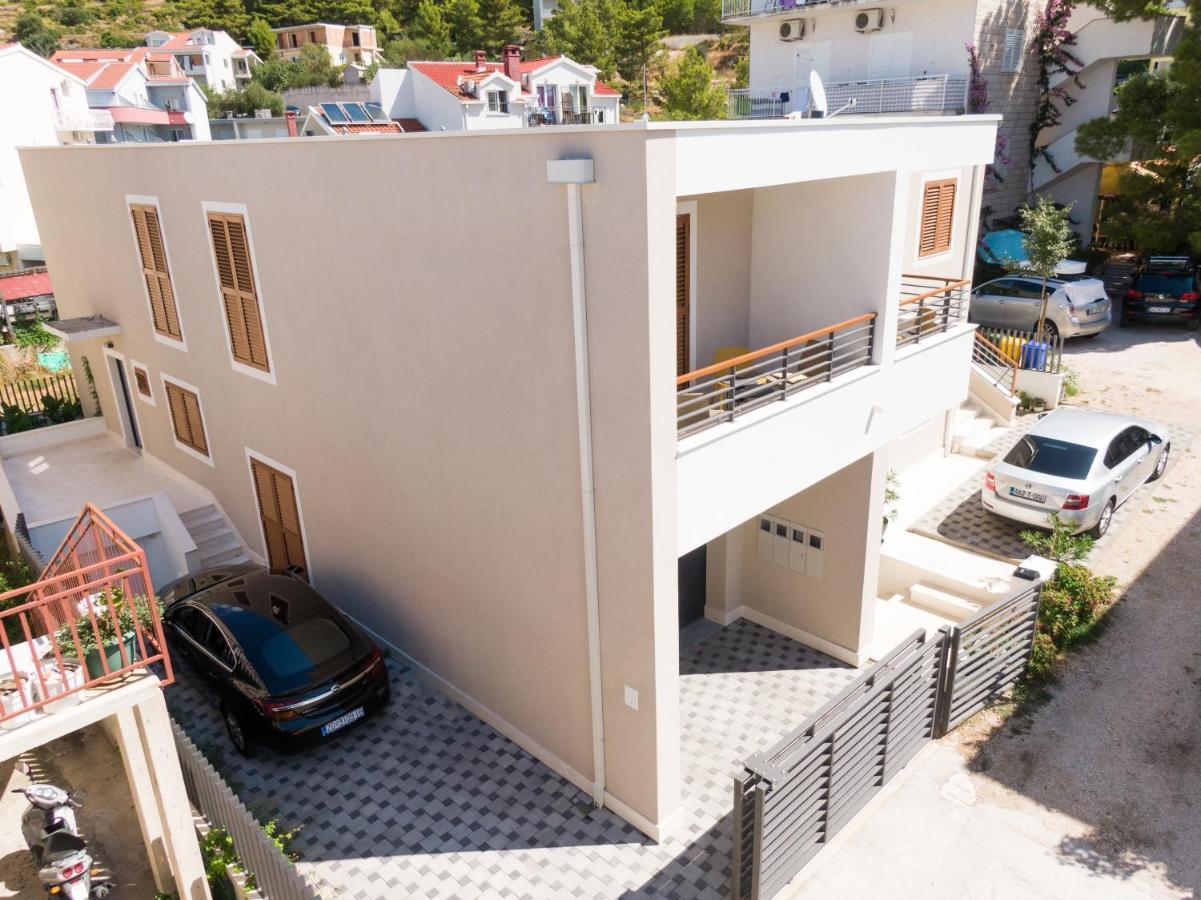 Apartmani Benzon Башка-Вода Экстерьер фото
